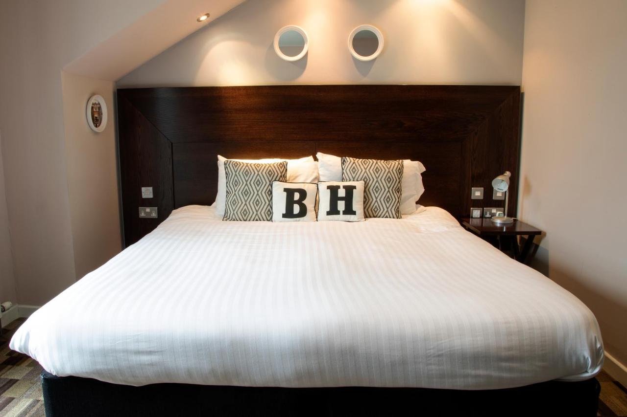 The Boat House Hotel