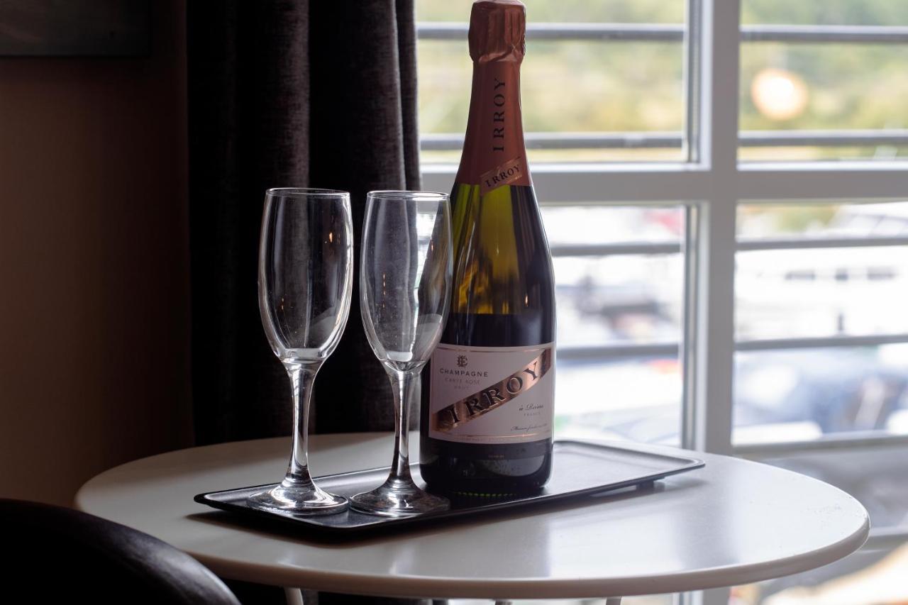 The Boat House Hotel Kilsyth