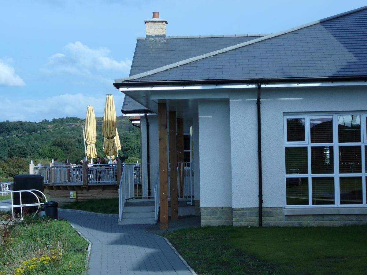 The Boat House 3*